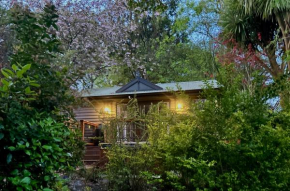 Mountain Cottage in Dandenong Ranges